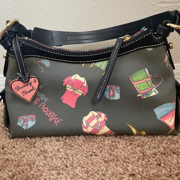 Dooney & Bourke Handbags - NWOT Dooney & Bourke Limited Edition Beach Theme Shoulder Bag